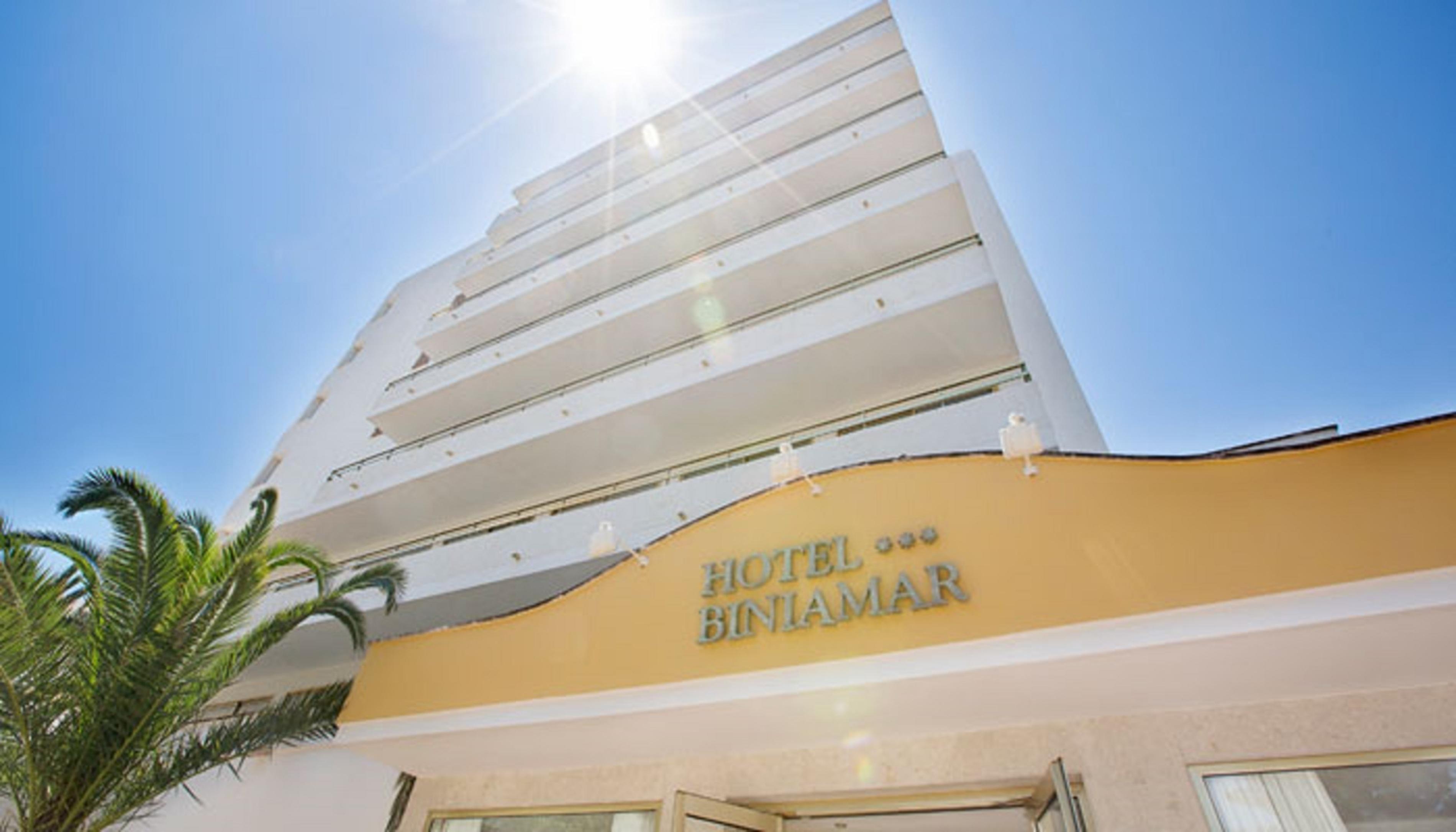 Hotel Biniamar Кала Миллор Экстерьер фото